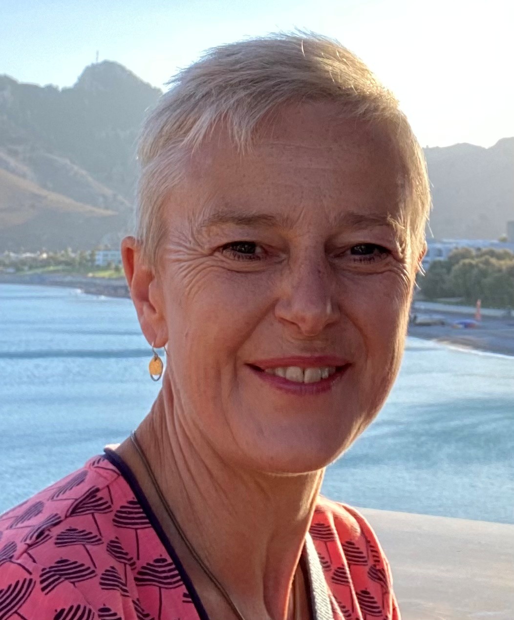 Claire Darracott